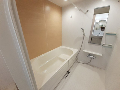 【浴室】 | パーシモン春 | コンパクトで使いやすいお風呂です