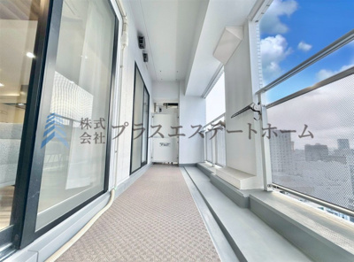 【バルコニー】 | 東町・江戸町ビル | バルコニーから暖かい光が注ぎこまれます♪