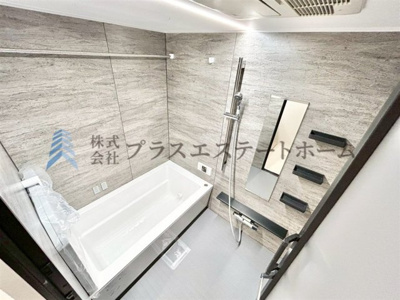 【浴室】 | 東町・江戸町ビル | 梅雨の季節等に天気や気温を気にせず洗濯物を干すことが可能♪