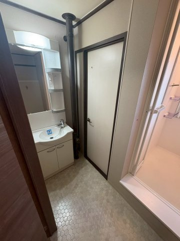 アーバンコート山根の玄関