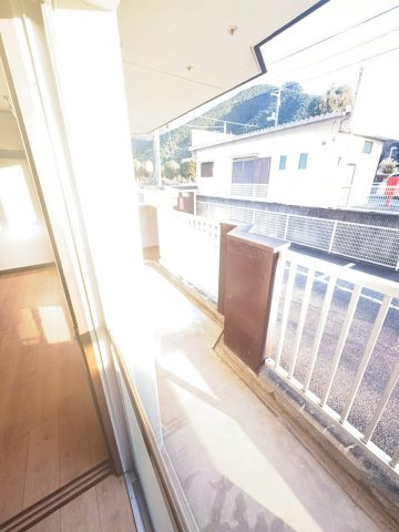 アーバンコート山根のバルコニー