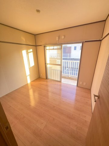 アーバンコート山根の居間・リビング