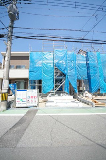 【外観】 | 【仲介手数料無料！！】日野市落川　新築戸建て（全6棟）1号棟　5680万円 | 令和８年４月１８日撮影　建築中