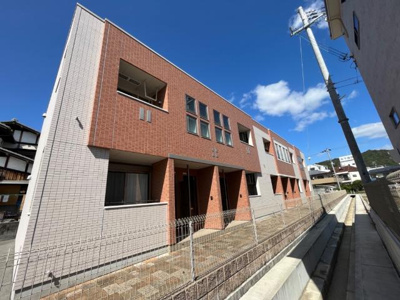 【外観】 | あいトピア | 外観写真（昼）