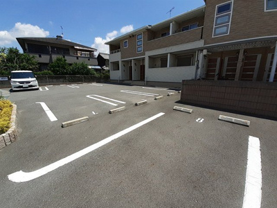 【駐車場】 | ミーテククルⅡ | 駐車場です