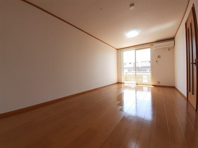 【内装】 | ソレアードⅠ | おしゃれな内装です