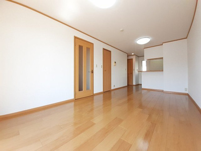 【居間・リビング】 | ソレアードⅠ | ゆったり過ごせるリビングです