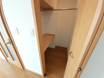 【収納】 | ソレアードⅠ | こまごまとしたものを収納できそうですね