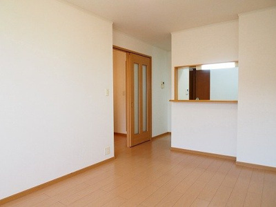 【居間・リビング】 | フォルストⅡ | ゆったり過ごせる居間です