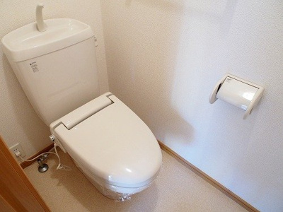 【トイレ】 | フォルストⅡ | 落ち着いた色調のトイレです