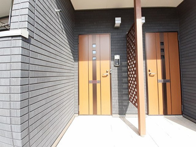 【エントランス】 | フリーデⅠ | エントランスです