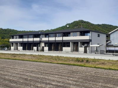 【外観】 | シーズンテラス勝原 | おしゃれな外観です