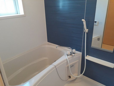 【浴室】 | マーベラスいぬいⅡ | 日々の暮らしに欠かせないお風呂です