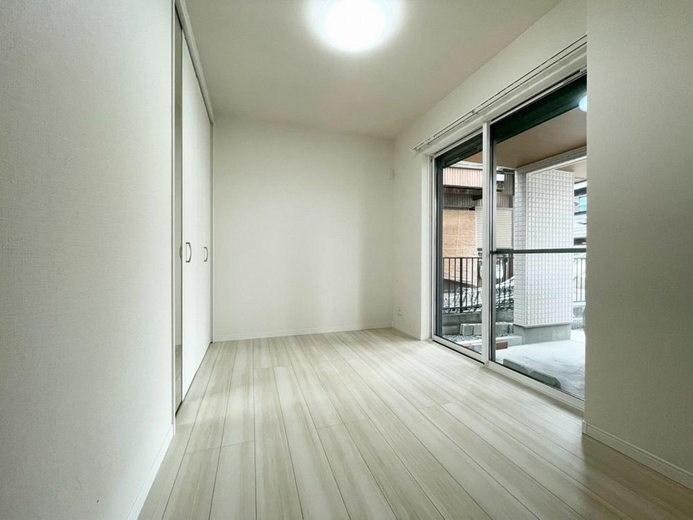 堀溝3丁目　中古一戸建ての洋室|洋室5.0帖　１階
■物件内覧・資金計画相談・住宅ローン相談、リフォーム相談、お問合せ受付中■
※当日・翌日のご内覧、ご相談はお電話でのお問合せがスムーズです！