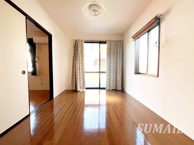 メゾン・フレグランスの洋室|角部屋です！