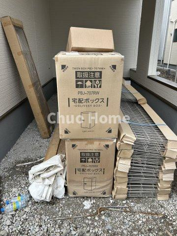 江戸川区南篠崎町1丁目新築分譲住宅の外観|留守中に便利な宅配ボックス完備