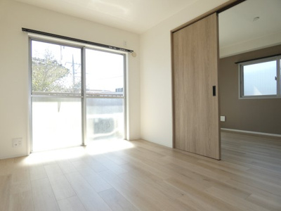 【居間・リビング】