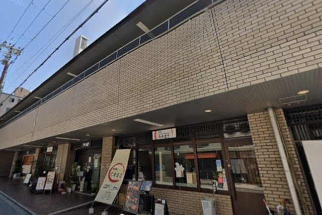 川口ビルの外観