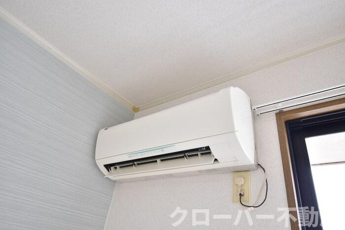 フジハイツの設備|エアコン（洋室）