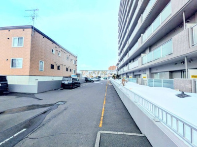 【駐車場】 | クリーンリバー北37条