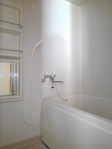 エレガンローズの浴室