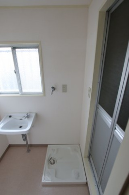 【設備】 | セトハイツ | 室内洗濯機置き場