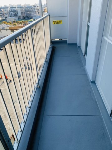 サンハイツサワヒラのバルコニー