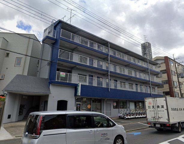 サンハイツサワヒラの外観