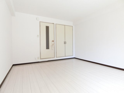 【洋室】 | 本町8番館