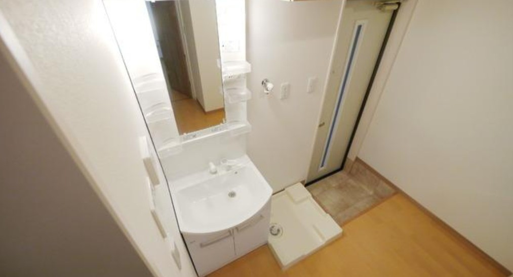 ラミアアルテの独立洗面台