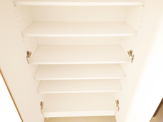 ザ・パークハウスオイコス赤羽志茂フォーススクエアの収納|シューズボックスです☆