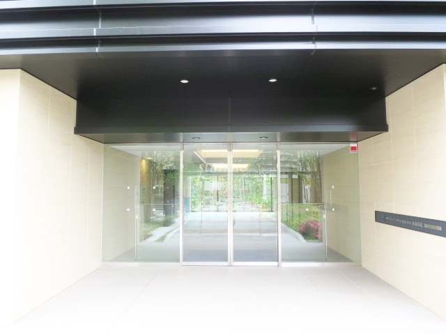 ザ・パークハウスオイコス赤羽志茂フォーススクエアのエントランス|エントランスです！！