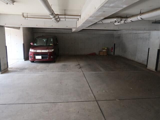 陽光台マンションの駐車場