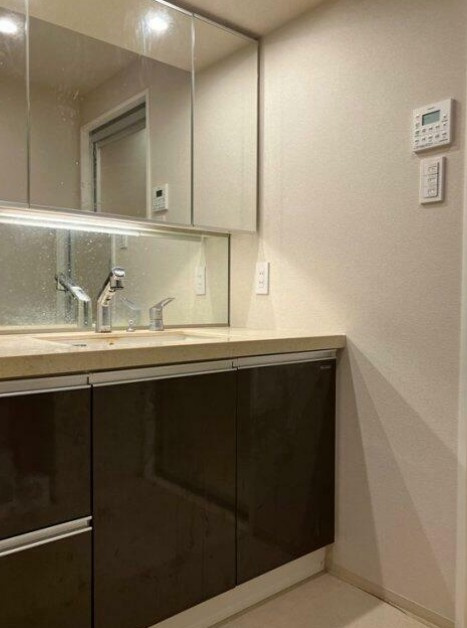 【独立洗面台】