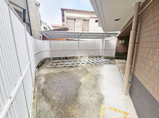 【駐輪場】 | ロイヤルグラン逆瀬川