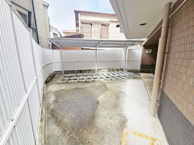 【駐輪場】 | ロイヤルグラン逆瀬川