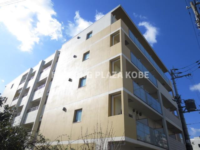 アロハマリーナの外観|建物はしっかりしております。