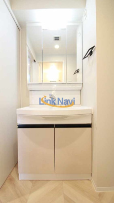 【独立洗面台】 | Louis Residence 弁天町