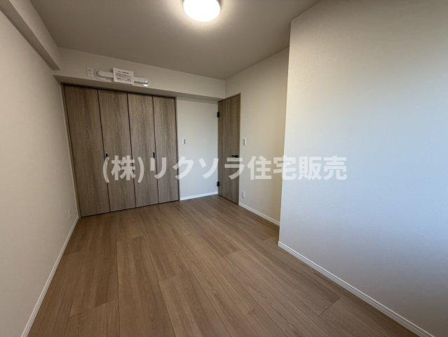 ダイアパレス樟葉の寝室|洋室6.3帖
■物件内覧・資金計画相談・住宅ローン相談、リフォーム相談、お問合せ受付中■
※当日・翌日のご内覧、ご相談はお電話でのお問合せがスムーズです！