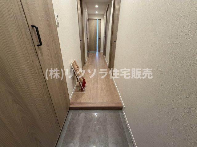 ダイアパレス樟葉の内装|玄関内部
■物件内覧・資金計画相談・住宅ローン相談、リフォーム相談、お問合せ受付中■
※当日・翌日のご内覧、ご相談はお電話でのお問合せがスムーズです！