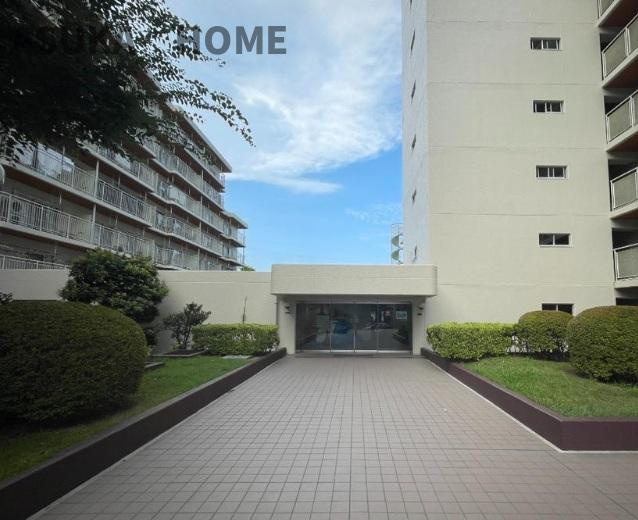 第2大船パークタウンD棟のその他|エントランスも整備されていて気持ちいいですね。