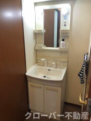 アーバンライフB棟の独立洗面台