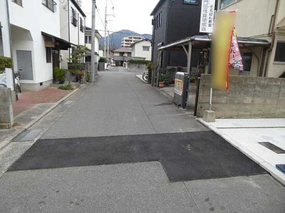 【前面道路含む現地写真】 | 広島市安佐北区落合南１丁目 城ヶ丘No.1