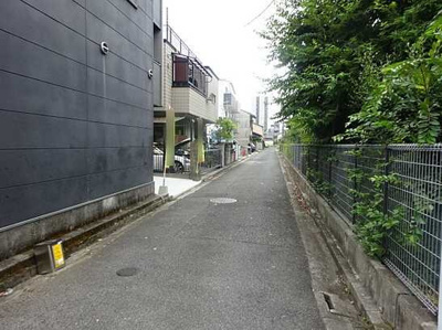 【前面道路含む現地写真】 | 広島市南区宇品神田５丁目