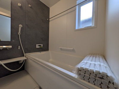 【浴室】 | 広島市安芸区船越南４丁目 | 半身浴もゆっくり楽しめる広々浴室