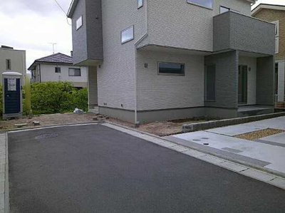 【前面道路含む現地写真】 | 広島市佐伯区千同１丁目No.D