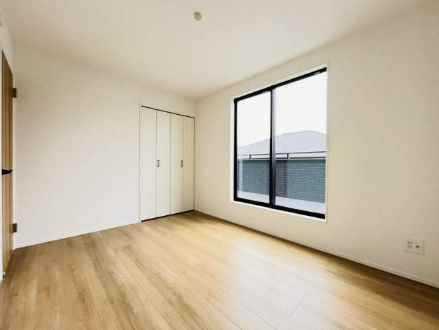 大府市梶田町5丁目57番『仲介手数料無料』新築戸建ての洋室