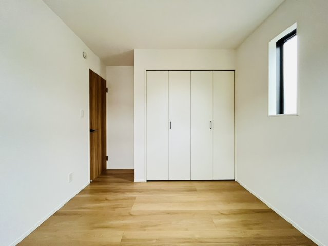 大府市梶田町5丁目57番『仲介手数料無料』新築戸建ての洋室