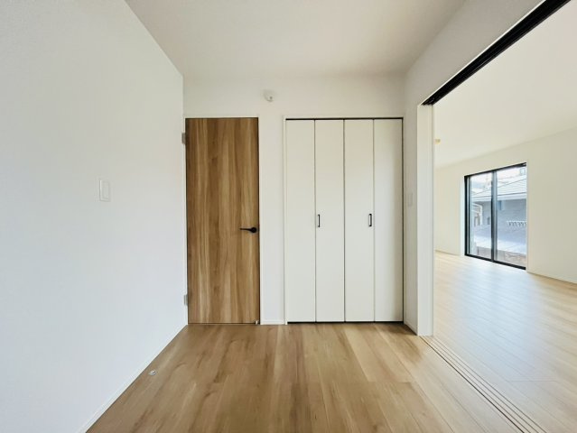 大府市梶田町5丁目57番『仲介手数料無料』新築戸建ての洋室