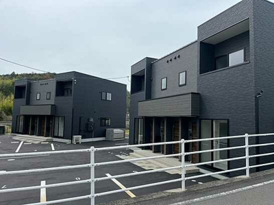 【外観】 | 東広島市西条町寺家　売アパート